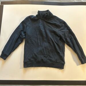 Arrow Sweater Quarter Zip - Men’s Medium - Never worn